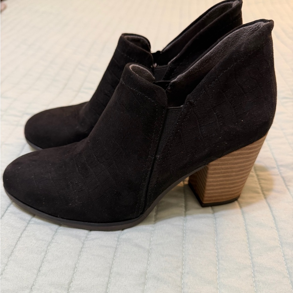 Black Ankle Booties with Wooden Heel